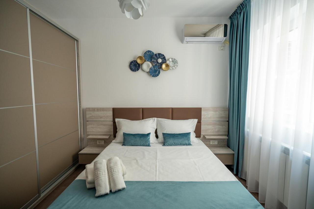 Moonlight Mamaia Apartments Exterior photo